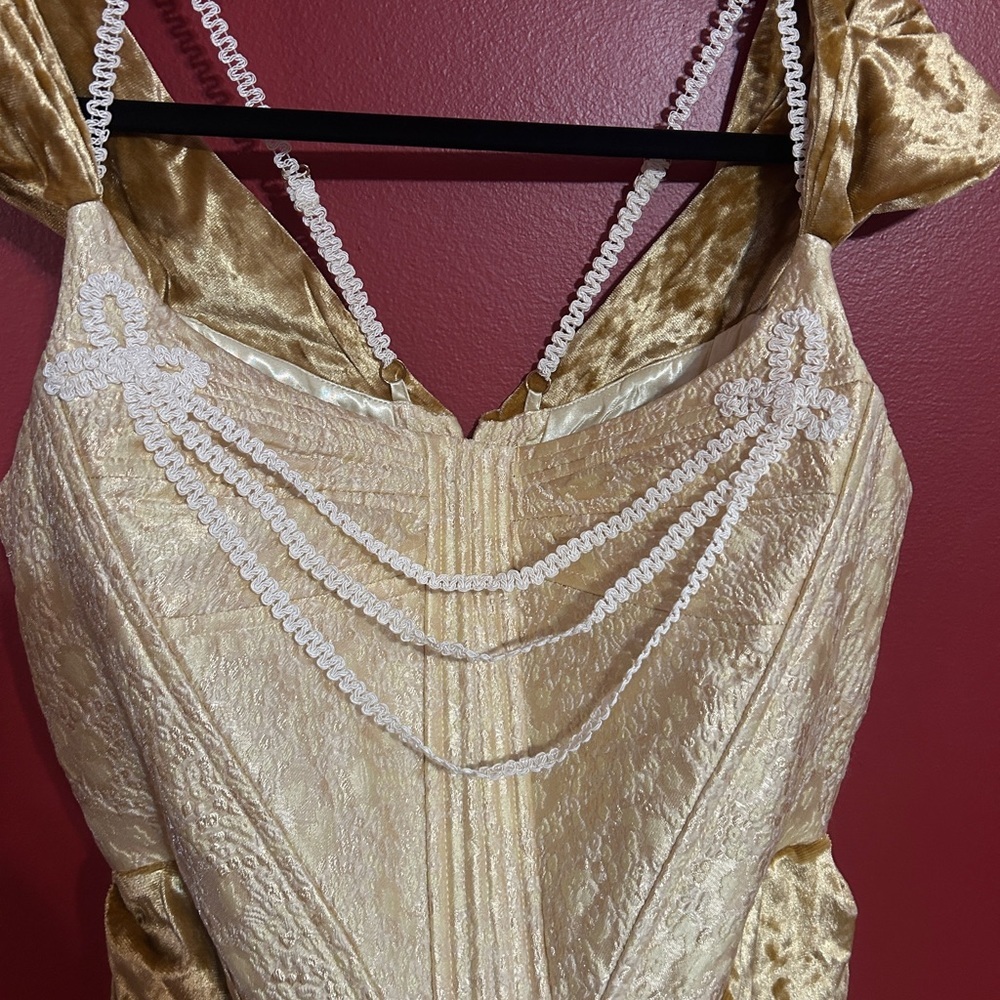 Lacemade Medusa Elegant Gold Velvet Dress Size XL - Picture 5 of 11